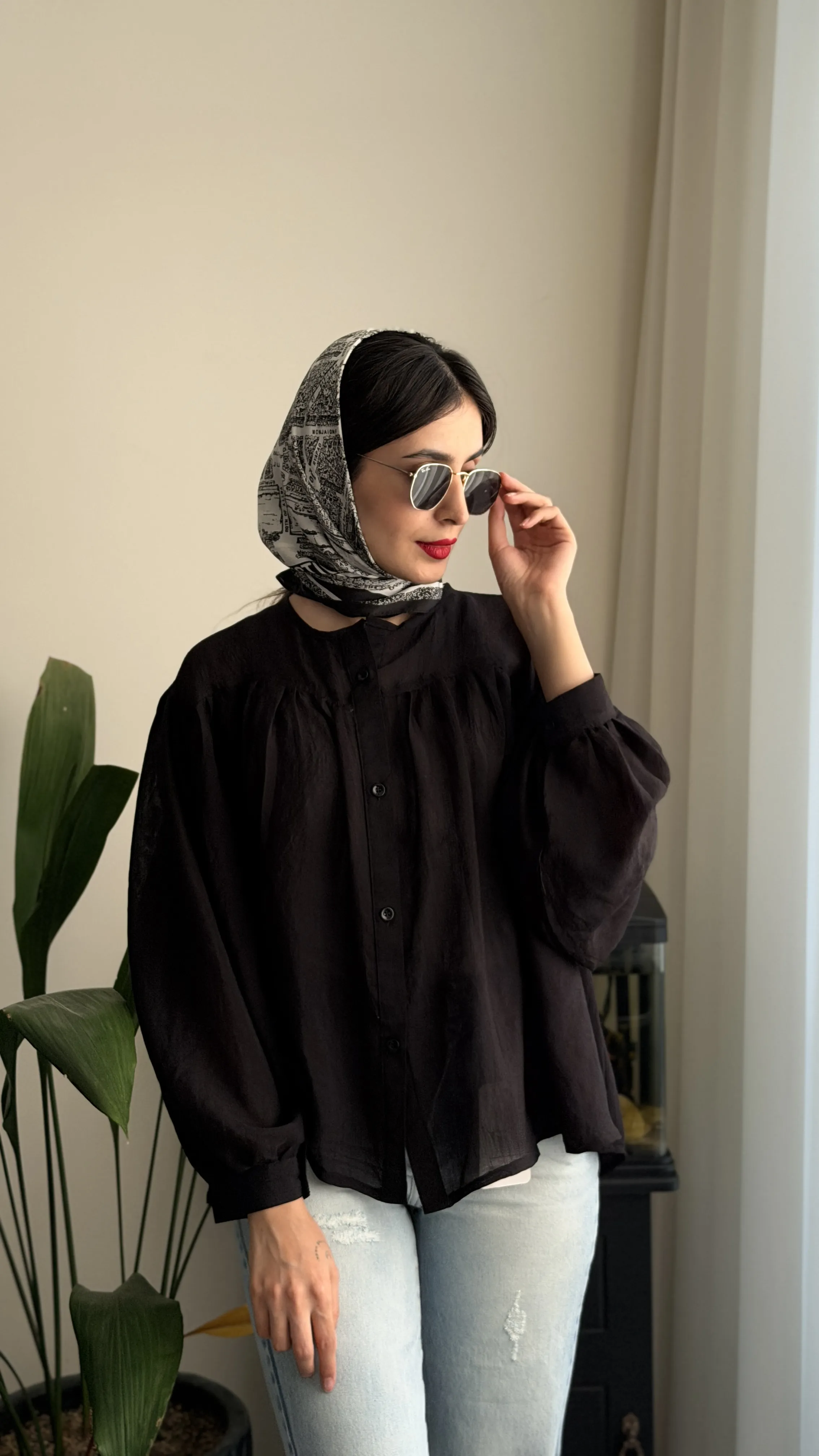 شومیز شیشه ای آستین پفی