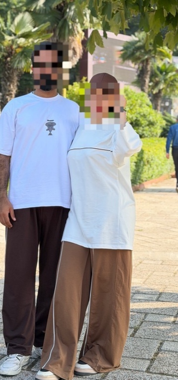 ست تی شرت و شلوار خط دار